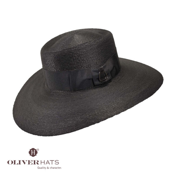 Boston. Palma Imperial negro con cinta de Doble lazo y estribo.