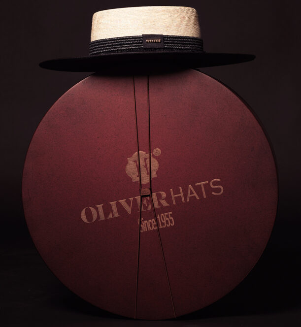 Caja para sombrero.