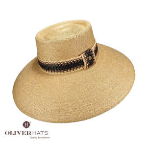 Lorette. Palma imperial con cinta Black water.